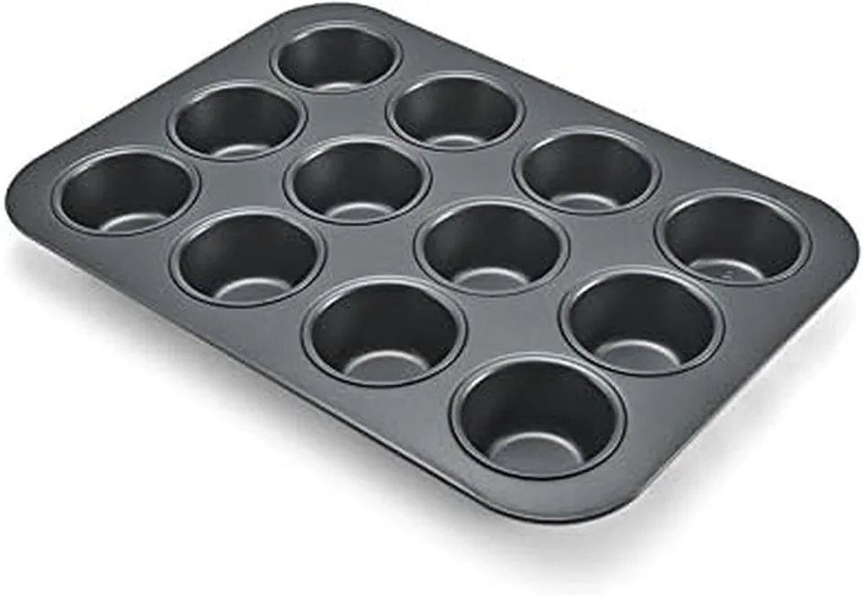 Chicago Metallic Professional Non-Stick Muffin Pan