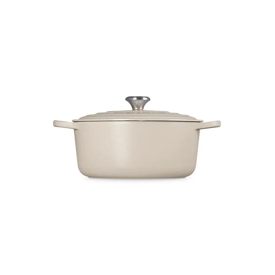 Le Creuset Round Dutch Oven (7.25 Qt)